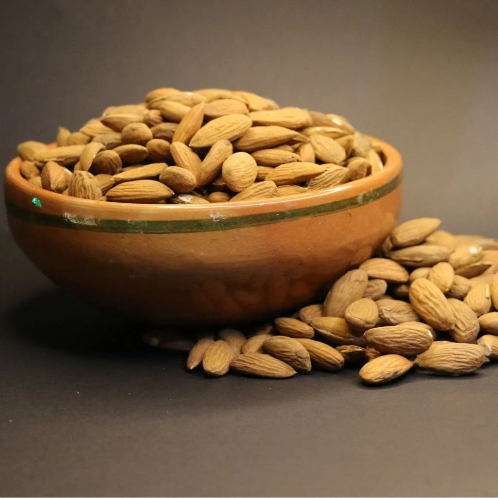 Kalmi Badam Giri (Almond)