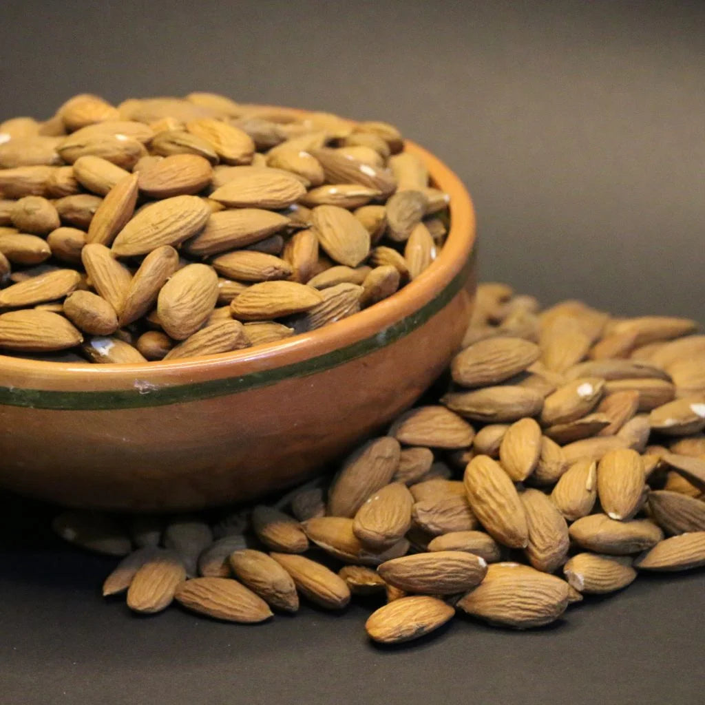 Kalmi Badam Giri (Almond)