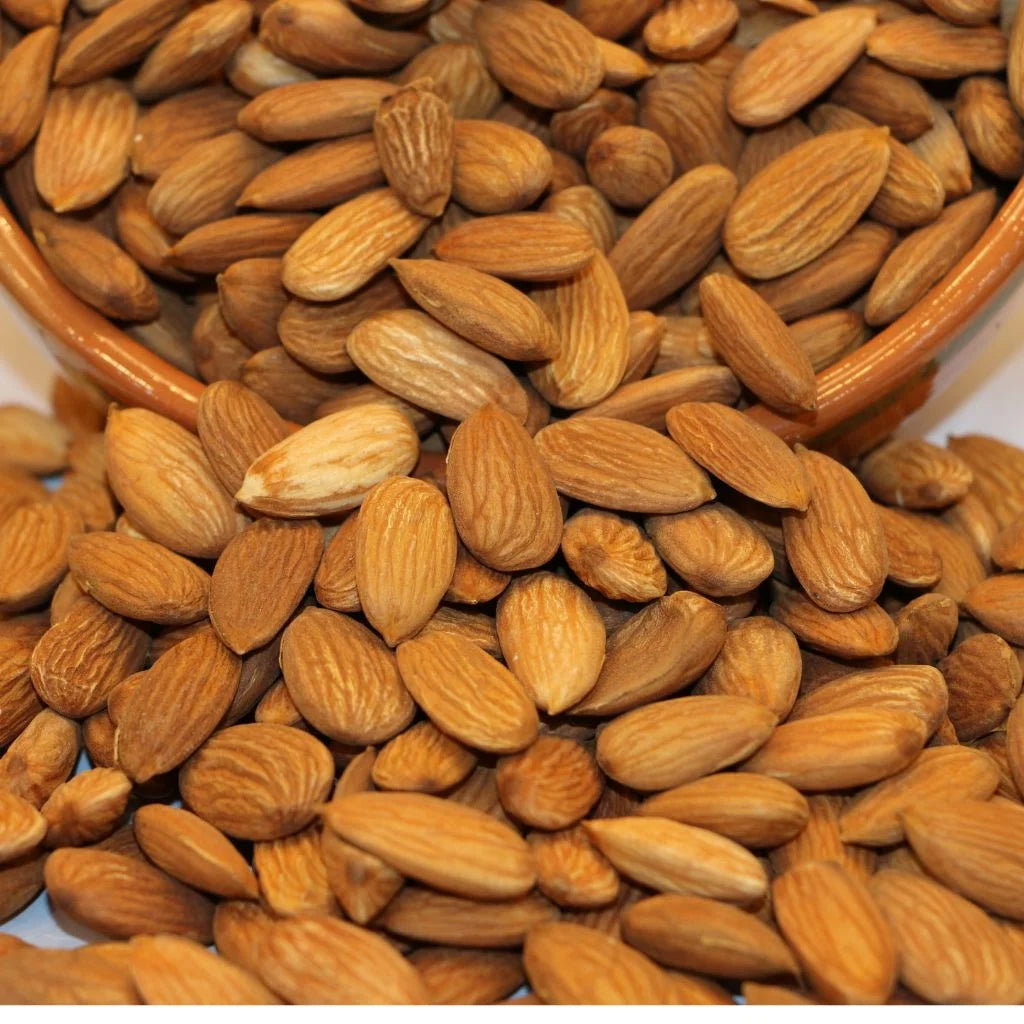 Badam Khagzi Giri (Almond)